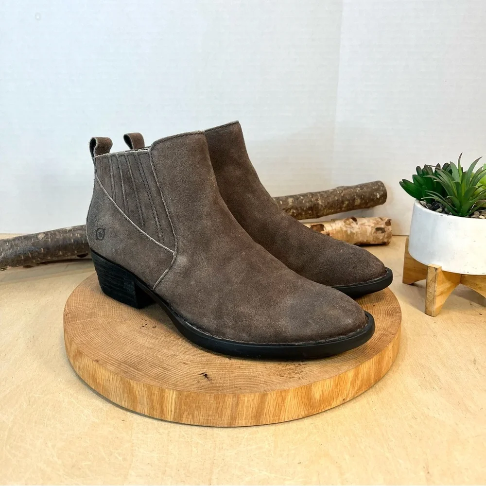 Born | Bebe Distressed Suede Ankle Boots Size 8.5 in Grey